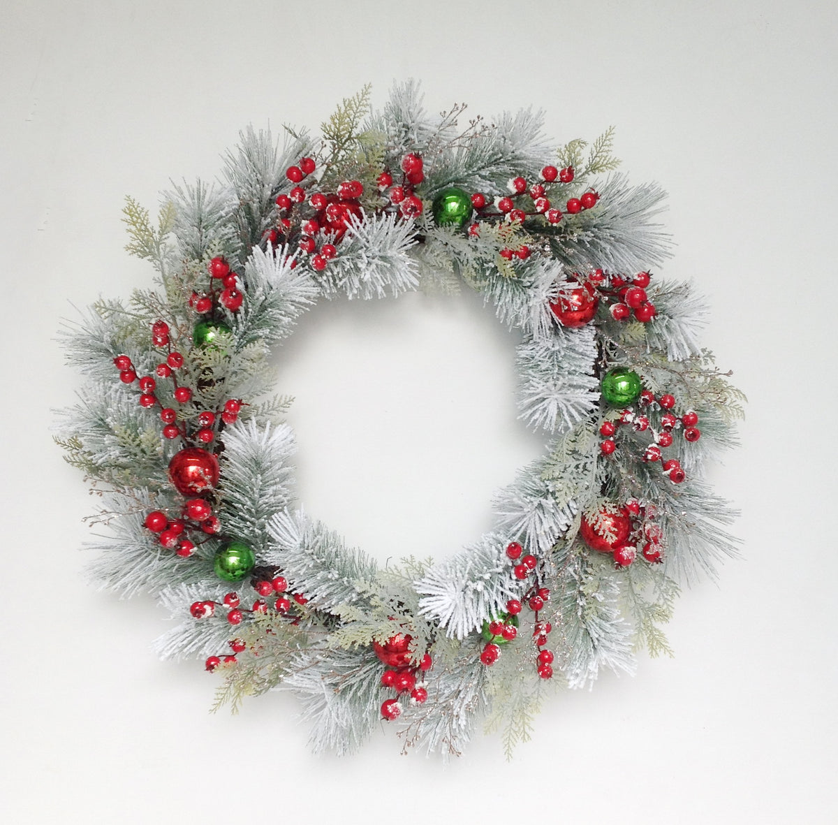 30" SNOW BERRY BALL PINE WREATH