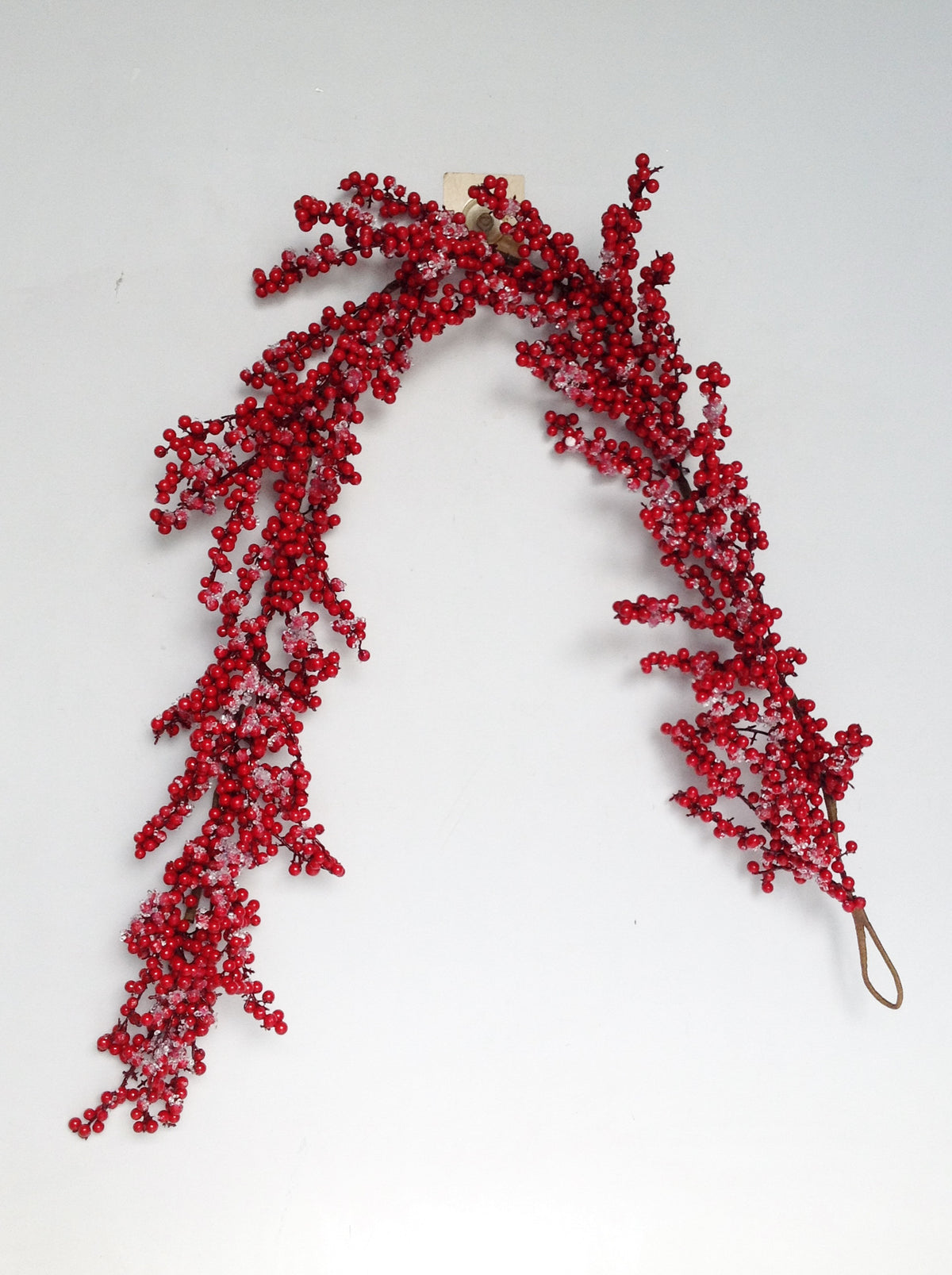 60" ICED BERRY GARLAND