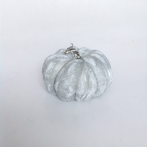 8" WP WEATHERED PUMPKIN W/STEM