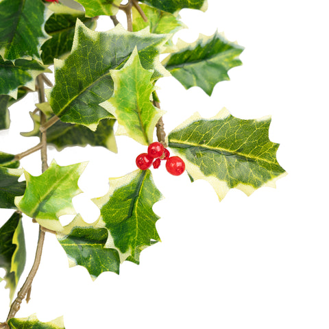 16" HOLLY BERRY WREATH